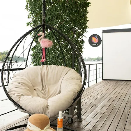 Гостевой дом Swan 4*